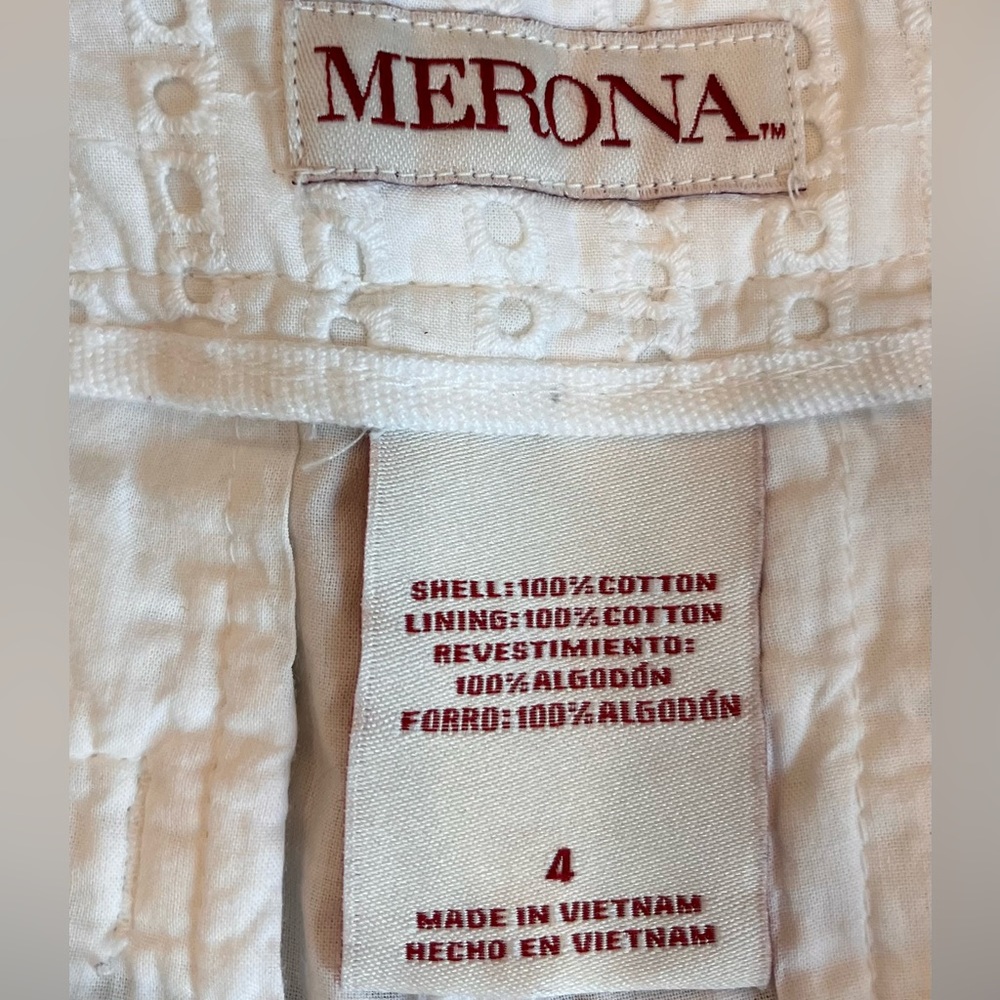 Merona Women's White Eyelet Lace Flat Front Chino Shorts Size 4 - Picture 4 of 7